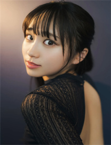 《二女一男女3p完整版在线观看》