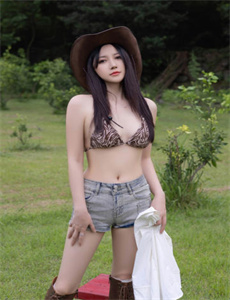 《肥妻重生娘亲拽又飒免费观看》