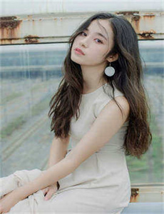 《女儿的朋友8在完整视频带翻译》
